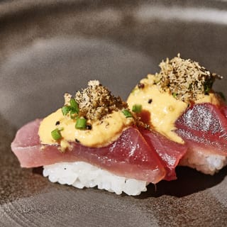Tuna black truffle