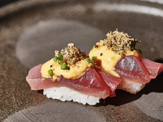 Tuna Black Truffle.
