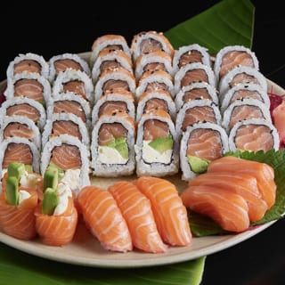 Sake (40 Pieces)